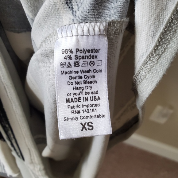 Lularoe Julia - striped - Picture 3 of 3